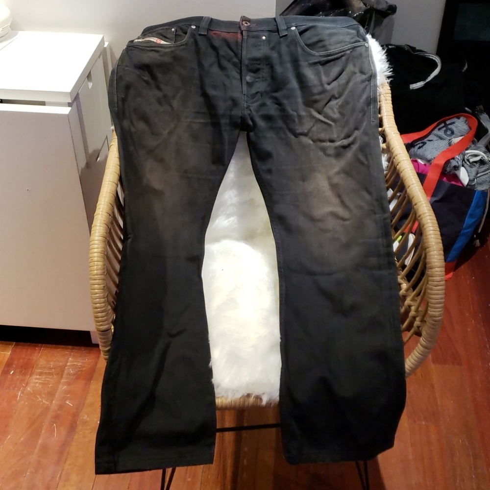 One pair left: Diesel Safado Jeans 34x30
